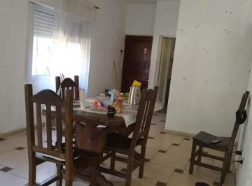 PH · 65m² · 3 Ambientes · PH en Venta - 2 Dorm. 1 Baño - 65 m² - La Plata
