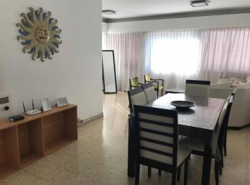Departamento · 90m² · 3 Ambientes · Departamento en Venta - 2 Dorm. 3 Baños - 90 m² - La Plata