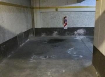 Garage · 16m² · 1 Cochera · Cochera en Venta - 16 m² - Retiro