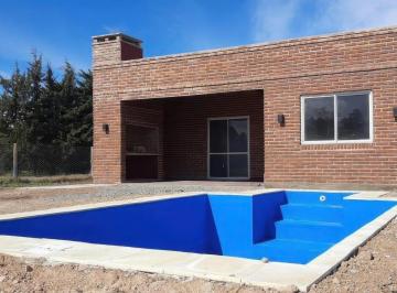 Casa · 57m² · 2 Ambientes · Casa en Venta - 1 Dormitorio 1 Baño - 445 m - San Miguel del Monte, Buenos Aires