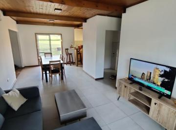 Casa · 120m² · 5 Ambientes · 1 Cochera · Casa en Venta - 3 Dorm. 2 Baños - 126 m² - Chapadmalal