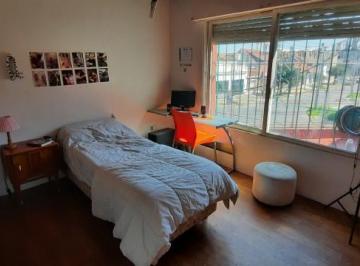 Departamento · 135m² · 5 Ambientes · Departamento en Venta - 4 Dorm. 2 Baños - 140 m² - Villa Domínico, Avellaneda