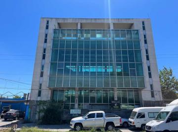 Oficina comercial · 900m² · 5 Ambientes · Oficina en Venta - 4 Plantas - 9 Baños - 900 m² - La Plata