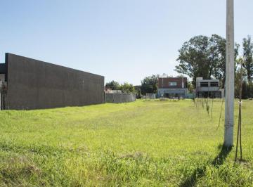 Terreno · 660m² · Terreno en Venta - 492 m² - José Hernández, La Plata