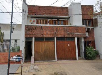 PH · 74m² · 3 Ambientes · PH en Venta - 2 Dorm. 1 Baño - 78 m² - La Plata