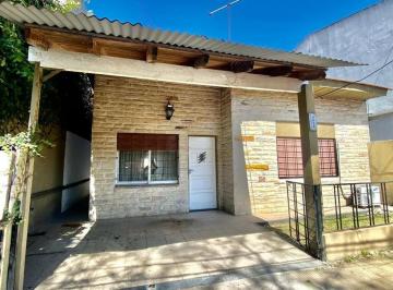 Casa · 200m² · 7 Ambientes · Casa en Venta - 5 Dormitorio 2 Baños - 266 m² - Florida Oeste, Vicente López