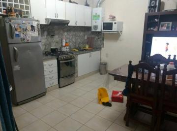 PH · 52m² · 3 Ambientes · PH en Venta - 2 Dorm. 1 Baño - Cochera - 65 m² - Lomas del Mirador, La Matanza
