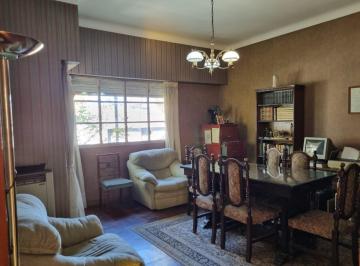 PH · 110m² · 4 Ambientes · PH en Venta - 3 Dorm. 2 Baños - 125 m² - Luján
