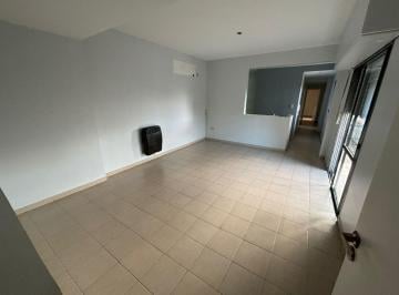 Departamento · 80m² · 3 Ambientes · 1 Cochera · Departamento en Venta - 2 Dorm. 2 Baños - Cochera - 84 m² - Villa Elvira, La Plata