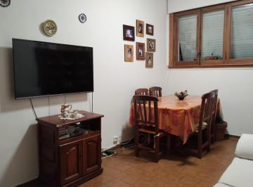 Departamento · 52m² · 3 Ambientes · Departamento en Venta - 2 Dorm. 1 Baño - 52 m² - Coghlan
