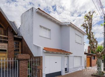 PH · 96m² · 4 Ambientes · 1 Cochera · Casa PH Venta Ramos Mejía