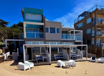Edificio · 600m² · 28 Ambientes · 8 Cocheras · Complejo de Viviendas en Venta - 11 Unidades - 1.300 m² - Mar Azul