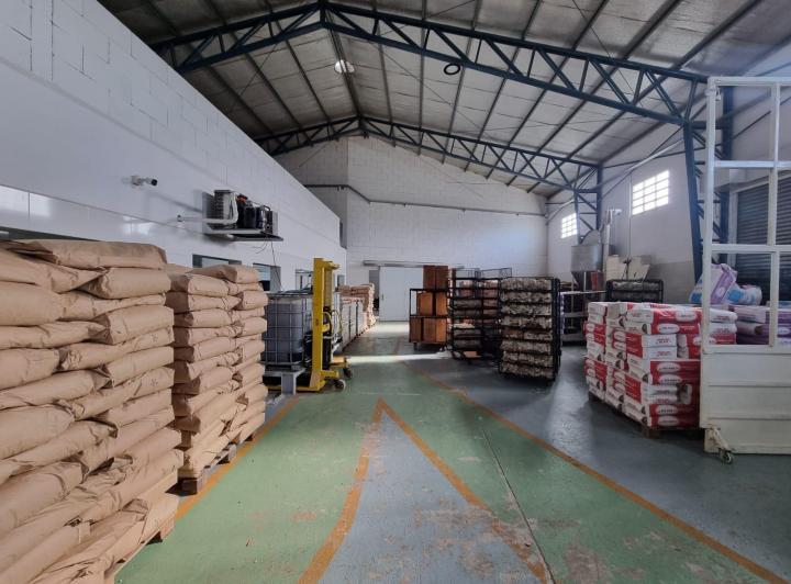Fondo de comercio · 1200m²