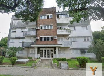Departamento · 90m² · 4 Ambientes · 1 Cochera · Departamento en Venta - 3 Dorm. 1 Baño - 100 m² - Rosario