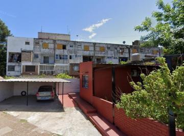 Departamento · 72m² · 3 Ambientes · Departamento en Venta - 2 Dorm. 1 Baño - 72 m² - Merlo