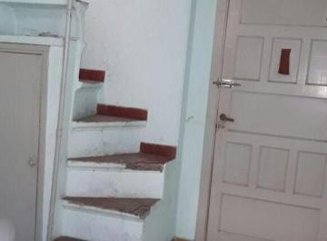 PH · 80m² · 3 Ambientes · PH en Venta - 2 Dorm. 1 Baño - 100 m² - Constitución