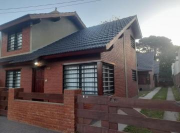 Casa · 60m² · 3 Ambientes · 1 Cochera · Casa en Venta - 2 Dorm. 2 Baños - 80 m² - La Lucila del Mar