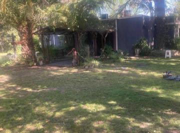 Casa · 150m² · 3 Ambientes · 1 Cochera · Casa en Venta - 2 Dorm. 1 Baño - Arturo Seguí