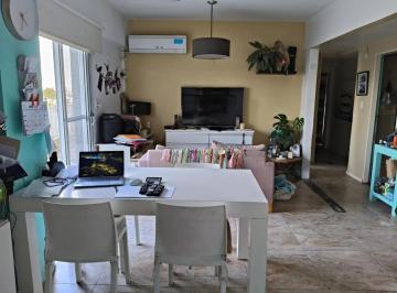 Departamento · 70m² · 4 Ambientes · Departamento en Venta - 3 Dorm. 1 Baño - Floresta