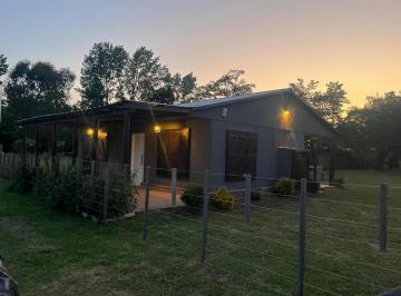 Casa · 90m² · 3 Ambientes · Casa en Venta - 2 Dorm. 1 Baño - Cañuelas