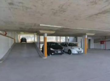 Garage · 12m² · Cochera en Venta - 12 m² - Quilmes