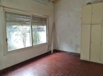 Casa · 70m² · 3 Ambientes · Casa en Alquiler - 2 Dorm. 1 Baño - Olivos