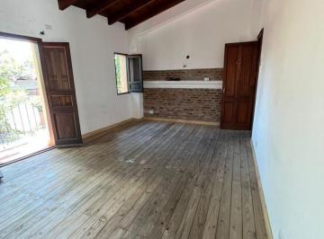 Casa · 180m² · 8 Ambientes · Casa en Venta - 7 Dorm. 8 Baños - Salta