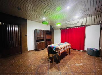PH · 193m² · 5 Ambientes · PH en Venta - 4 Dorm. 2 Baños - Pompeya