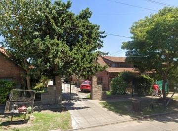 Casa · 60m² · 3 Ambientes · 1 Cochera · Casa en Venta - 2 Dorm. 1 Baño - Ituzaingó