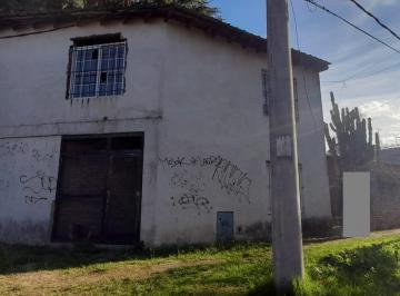 Casa · 120m² · 3 Dormitorios · 1 Cochera · Chalet y Dos Departamentos en Venta. Ituzaingo Norte