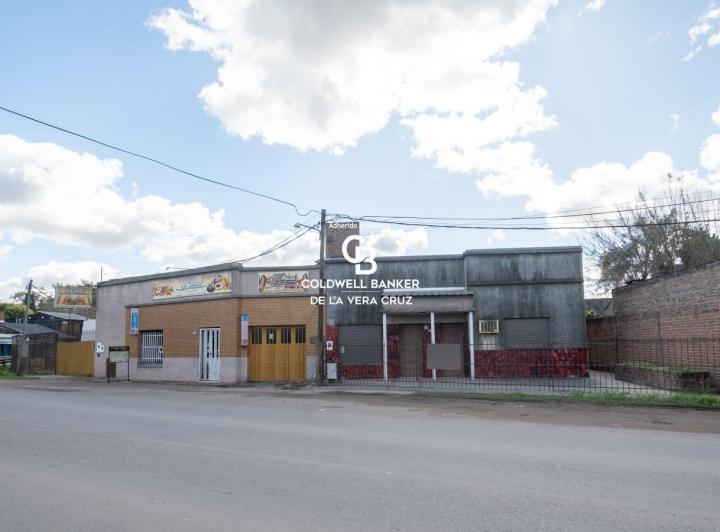 Casa · 458m² · 9 Ambientes · 1 Cochera
