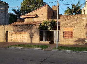 Casa de 8 ambientes, La Plata · Casa en Venta en Ringuelet, La Plata