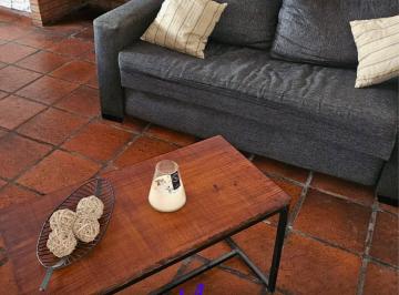 Casa · 100m² · 2 Dormitorios · 1 Cochera · Casa - Beccar