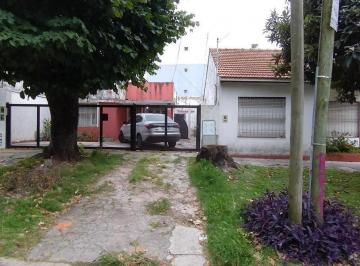 PH · 50m² · 2 Ambientes · 1 Cochera · Alquiler - PH 2 Ambientes con Cochera - Sin Expensas!