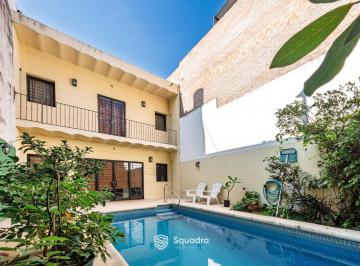 Casa · 280m² · 7 Ambientes · Venta | Permuta - Casa con Piscina, Quincho, Parrilla y Tres Patios - Pichincha, Rosario.