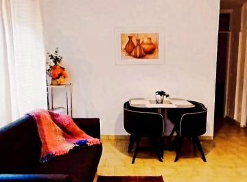 Departamento de 5 ambientes, Ciudad de Mendoza · Departamento 2 Dorm. Centro