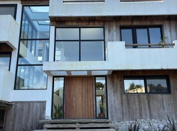 Casa de 7 ambientes, Costa Esmeralda · Casa en Venta - Costa Esmeralda - Barrio Cerrado