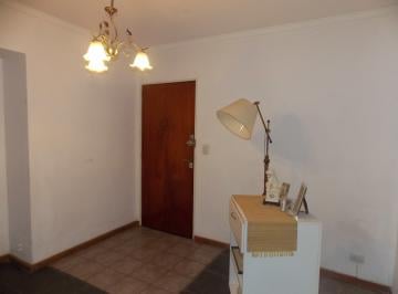 Departamento de 2 ambientes, Vicente López · Apto Profesional a m de Av Maipu 2 Patios