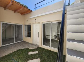 PH · 60m² · 3 Ambientes · PH de 3 Ambientes a Estrenar con Jardin y Terraza en Venta. Florida Oeste