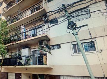 Departamento de 3 ambientes, Almagro · 3 Ambientes Al Frente con Balcón