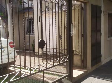 PH de 2 ambientes, La Matanza · Departamento de 2 Ambientes en Planta Baja.