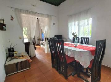 PH · 85m² · 2 Dormitorios · 1 Cochera · Reciclada/gge/patio/barbacoa/ Rentabilidad de 9.3% /apta Para Banco.