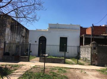 1830857706.jpg · Casa en Venta Ubicado en Lanús Este, Lanús, G. B. a. Zona Sur