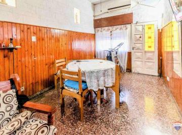 PH · 62m² · 3 Ambientes · PH Santos Lugares 3 Ambientes Quincho Terraza