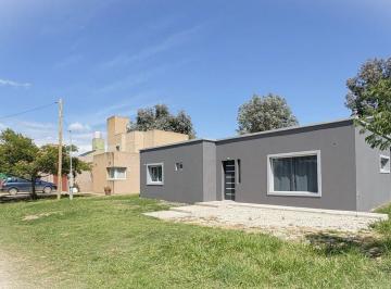 Casa · 89m² · 4 Ambientes · Venta Casa 4 Ambientes Las Lomas Miramar