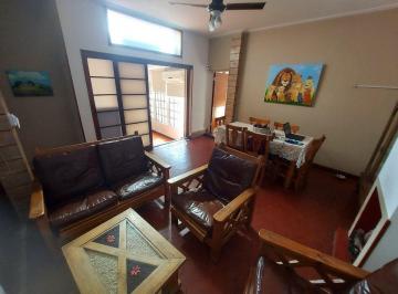 PH · 141m² · 7 Ambientes · PH 7 Ambientes 4 Dormitorio Terraza Quincho Flores