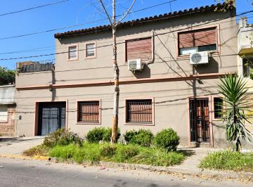 PH de 4 ambientes, General San Martín · Venta – PH Tipo Casa - Entrada Independiente – 4 Ambientes – San Martín