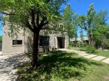 Casa · 158m² · 5 Ambientes · 1 Cochera · Casa en Venta en La Comarca, General Pacheco, Tigre