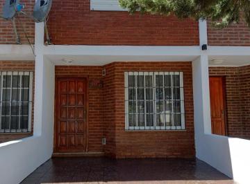 Departamento · 78m² · 5 Ambientes · 1 Cochera · Departamento en Las Toninas