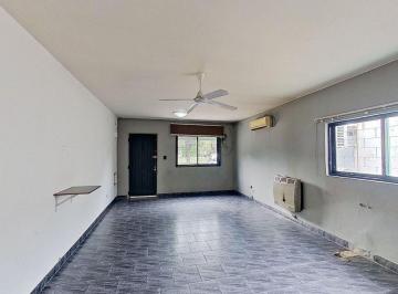 Casa · 180m² · 4 Ambientes · 2 Cocheras · Casa Venta Tres Ambientes Caseros